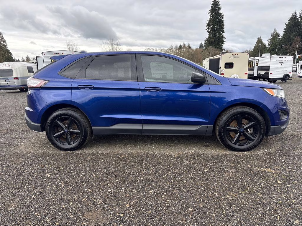 2015 Blue Metallic Ford Edge SE AWD SUV