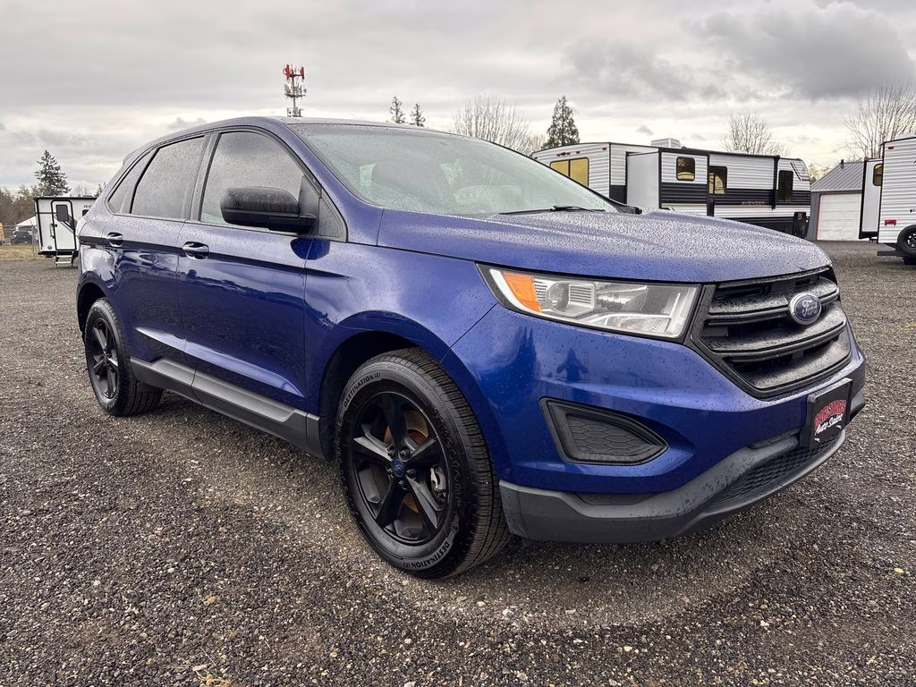 2015 Blue Metallic Ford Edge SE AWD SUV