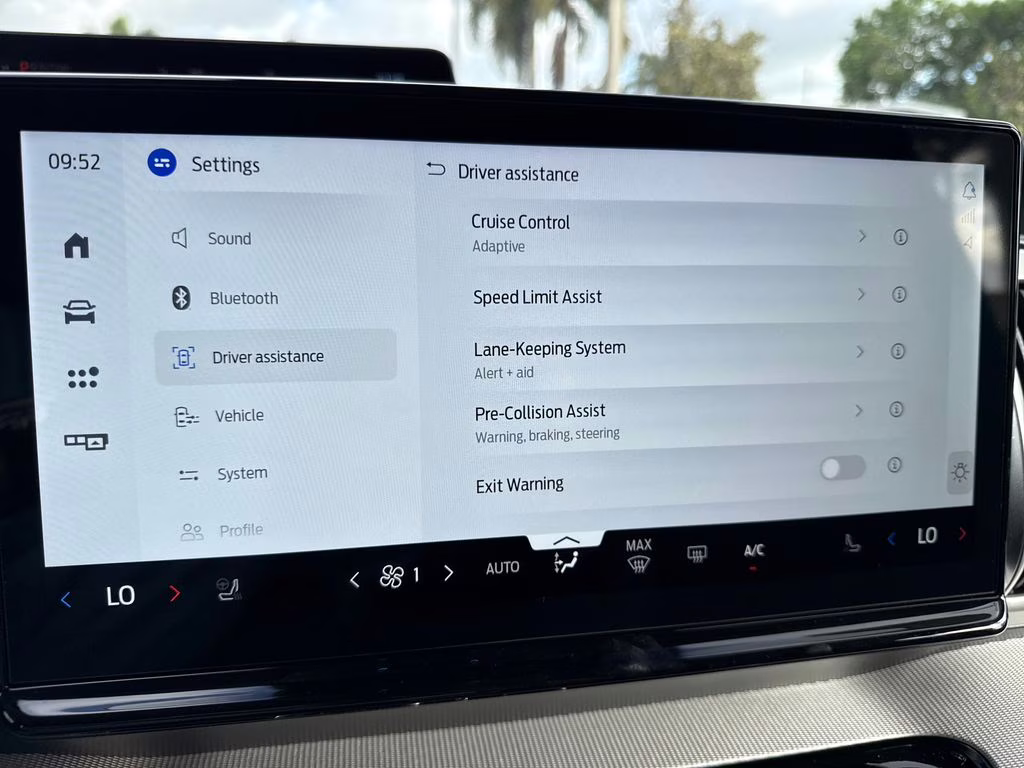 2026 Agate Black Metallic Ford Expedition Active RWD SUV