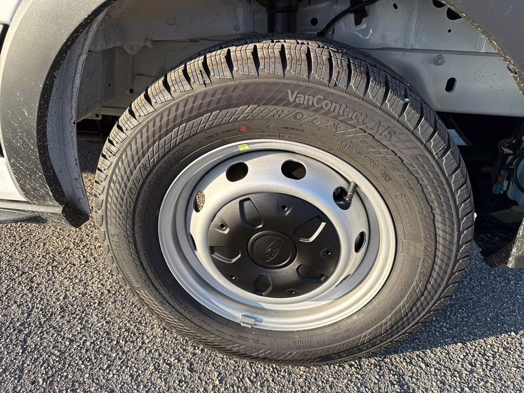 2026 Oxford White Ford Transit-250 Base RWD Van