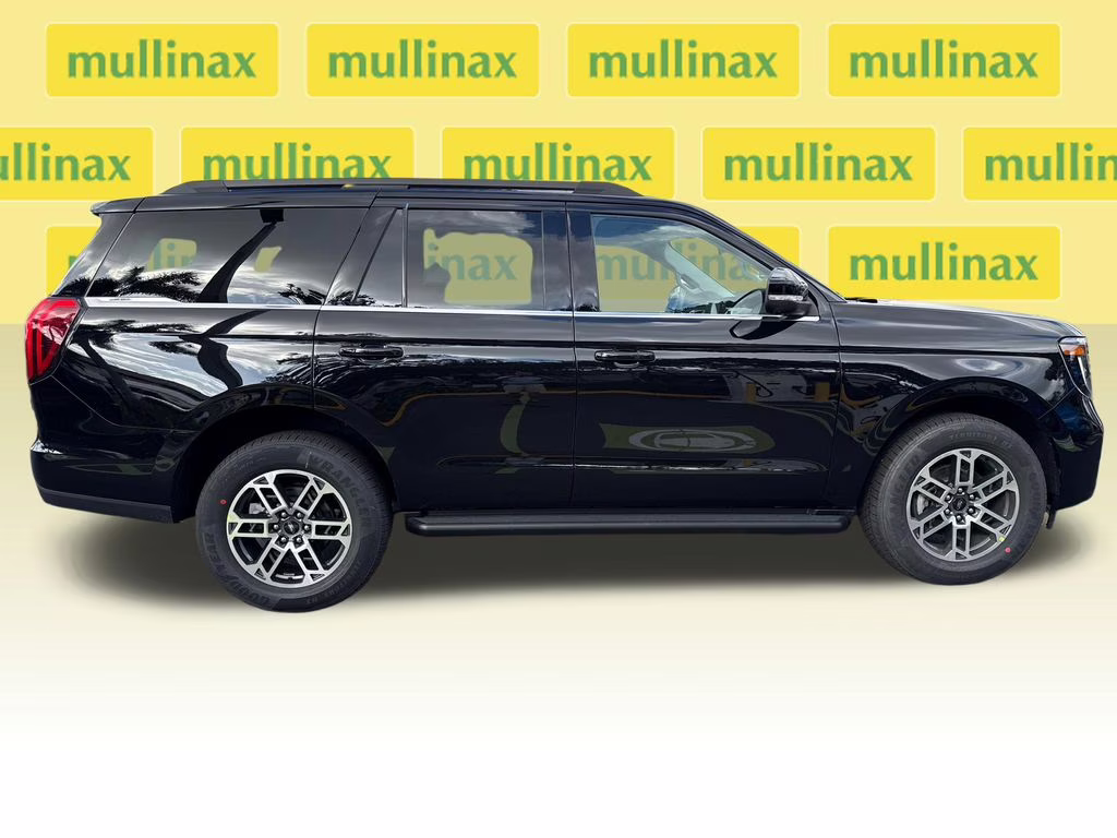 2026 Agate Black Metallic Ford Expedition Active RWD SUV