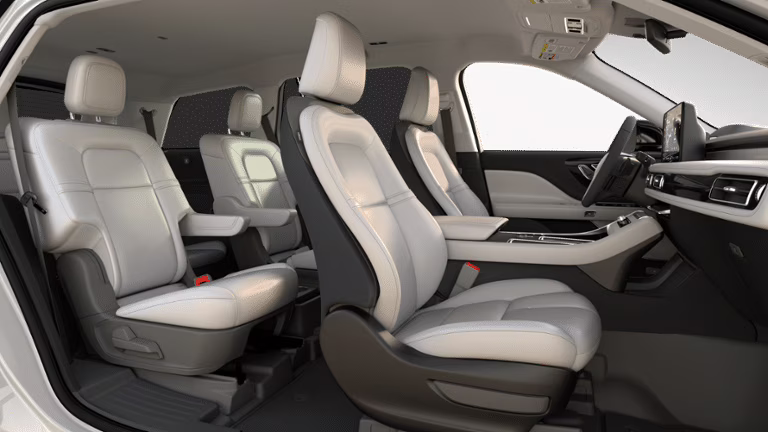 2026 Pristine White Metallic Tri-Coat Lincoln Aviator Premiere RWD SUV