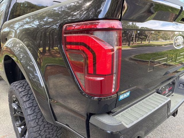 2026 Black Metallic Ford F-150 Lariat BLACK WIDOW 4X4 Truck