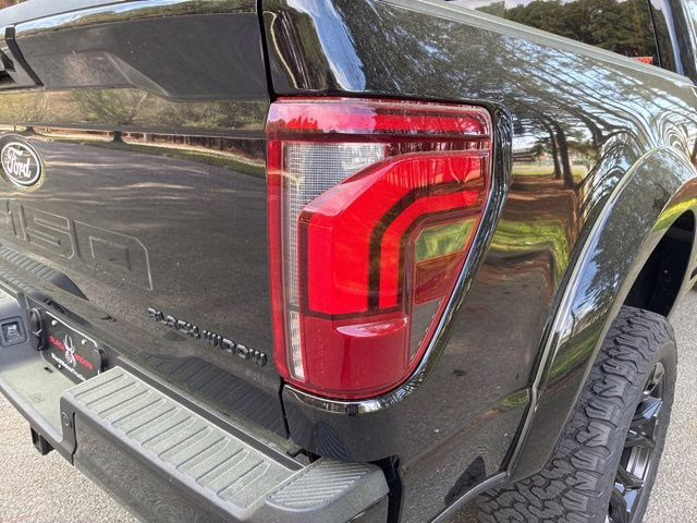 2026 Black Metallic Ford F-150 Lariat BLACK WIDOW 4X4 Truck