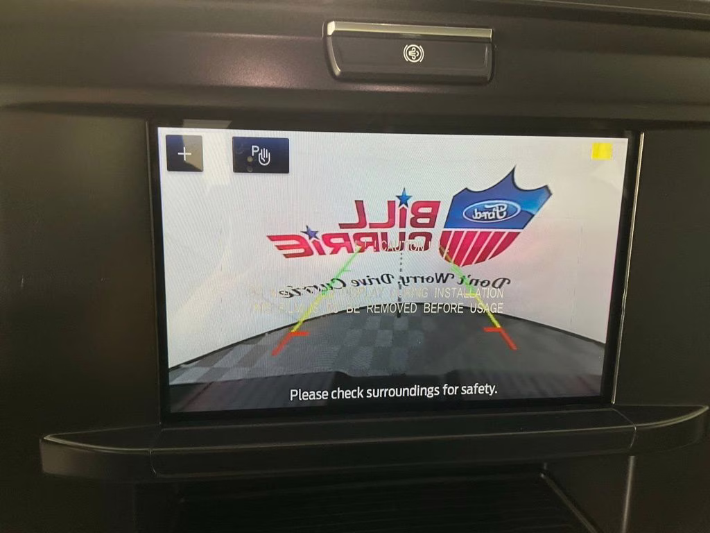 2026 Oxford White Ford Super Duty F-350 DRW XL 4X4 Truck