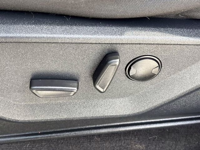 2023 Gray Metallic Ford F-150 XLT 4X4 Truck