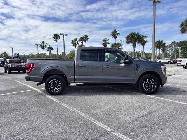 2023 Gray Metallic Ford F-150 XLT 4X4 Truck