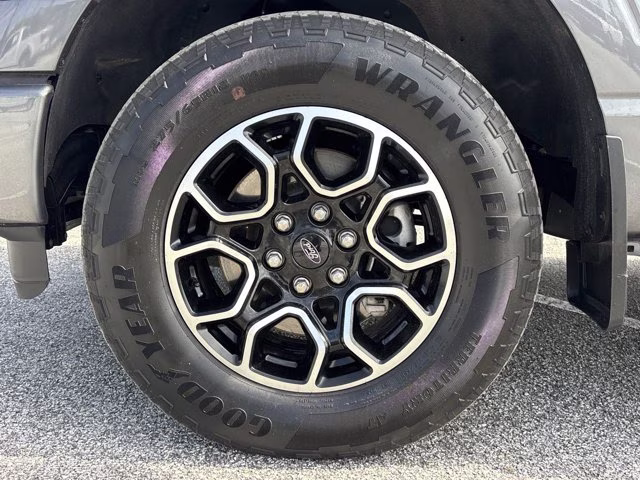 2023 Gray Metallic Ford F-150 XLT 4X4 Truck