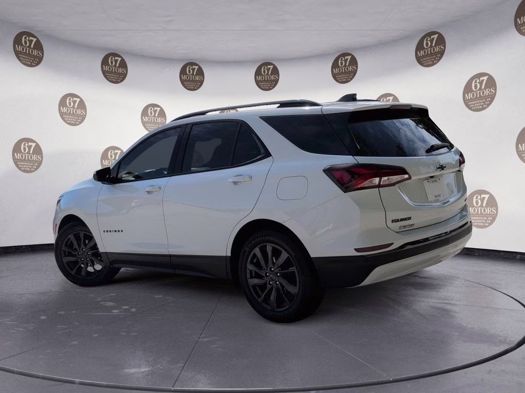 2022 Summit White Chevrolet Equinox RS FWD SUV