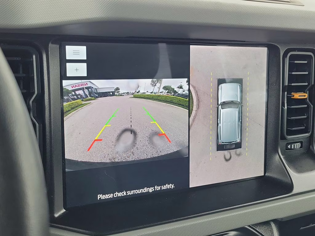 2022 Gray Metallic Ford Bronco Badlands 4X4 SUV