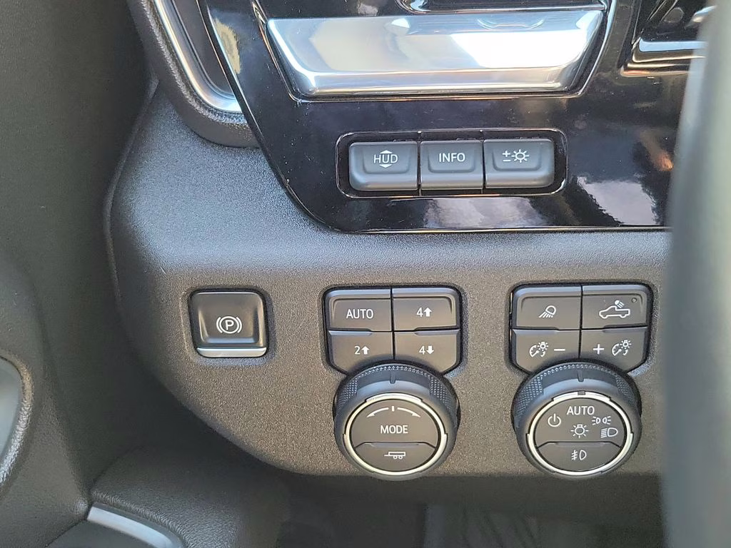 2025 Summit White Chevrolet Silverado 2500HD LTZ 4X4 Truck