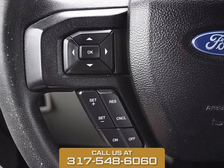2017 Oxford White Ford F-150 XL 4X4 Truck