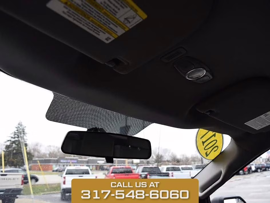 2017 Oxford White Ford F-150 XL 4X4 Truck
