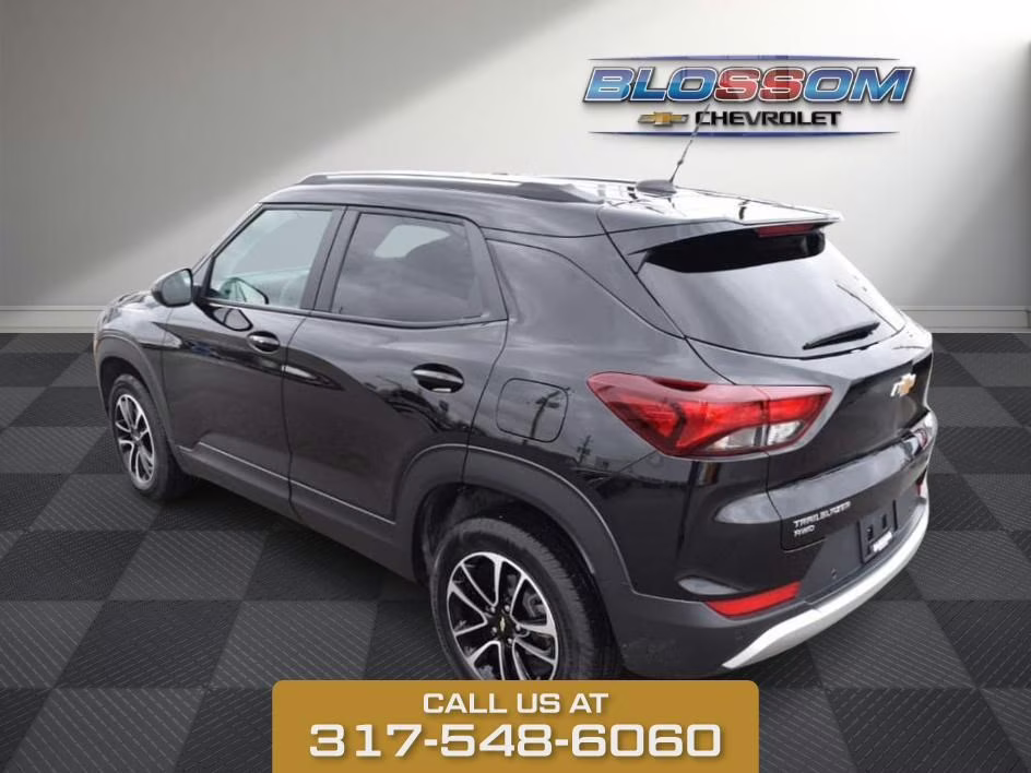 2024 Black Metallic Chevrolet Trailblazer LT AWD SUV