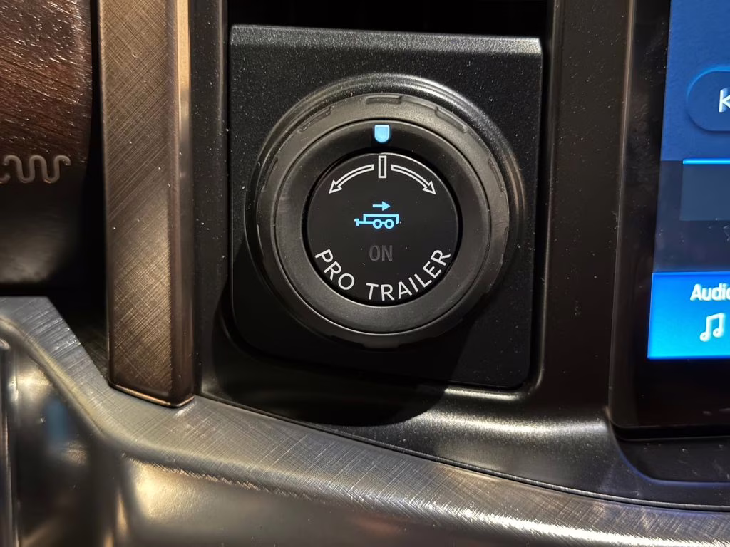 2026 Star White Metallic Tri-Coat Ford F-150 King Ranch 4X4 Truck