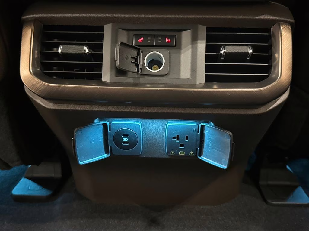 2026 Star White Metallic Tri-Coat Ford F-150 King Ranch 4X4 Truck