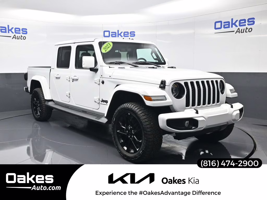 2023 Bright White Clearcoat Jeep Gladiator High Altitude 4X4 Truck