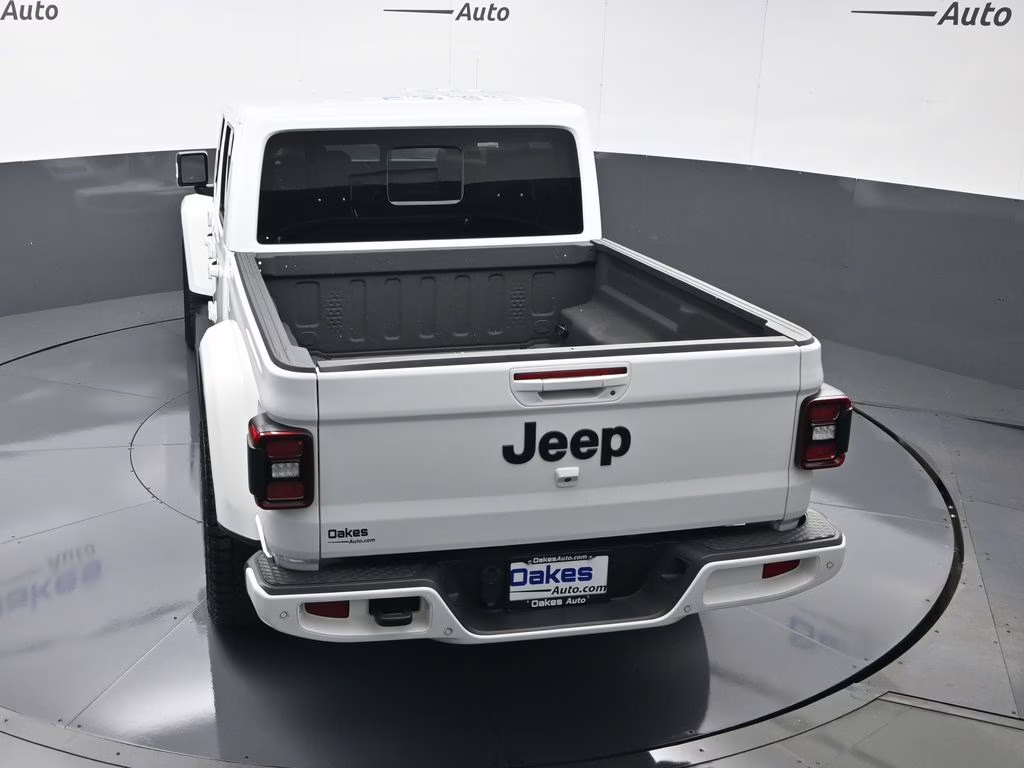 2023 Bright White Clearcoat Jeep Gladiator High Altitude 4X4 Truck