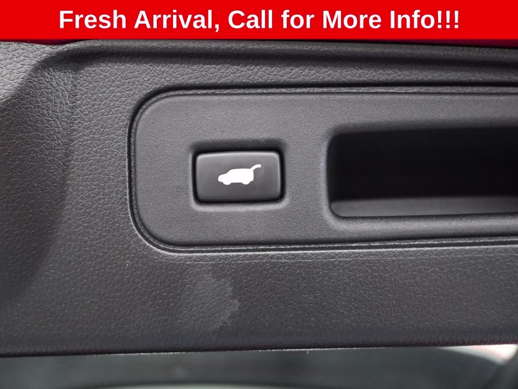 2023 Lunar Silver Metallic Honda Passport EX-L AWD SUV
