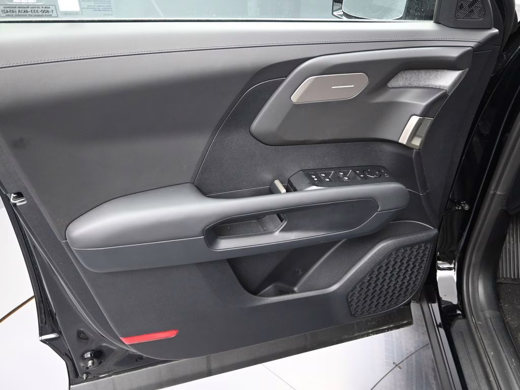 2027 Ebony Black Kia Telluride LX FWD SUV