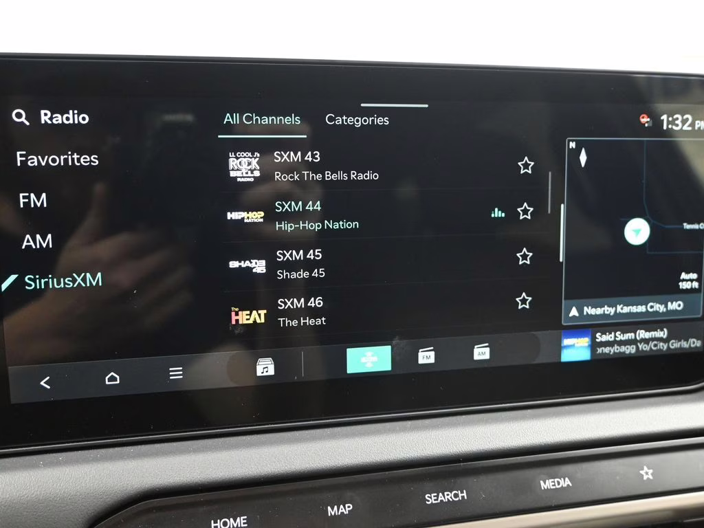 2027 Ebony Black Kia Telluride LX FWD SUV