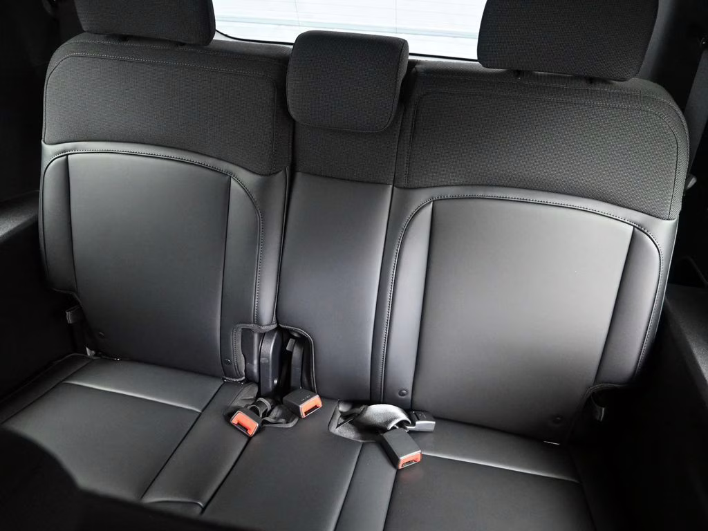 2027 Ebony Black Kia Telluride LX FWD SUV