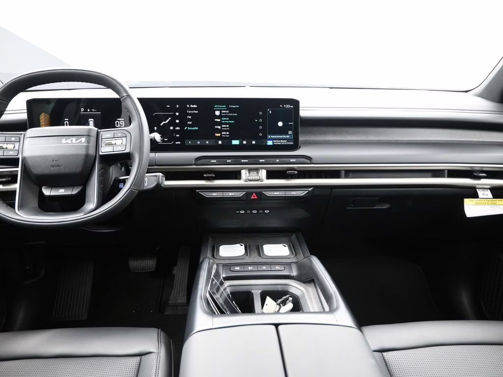 2027 Ebony Black Kia Telluride LX FWD SUV