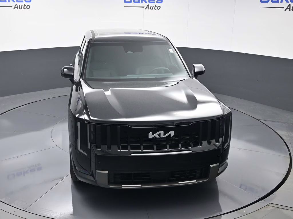 2027 Ebony Black Kia Telluride LX FWD SUV