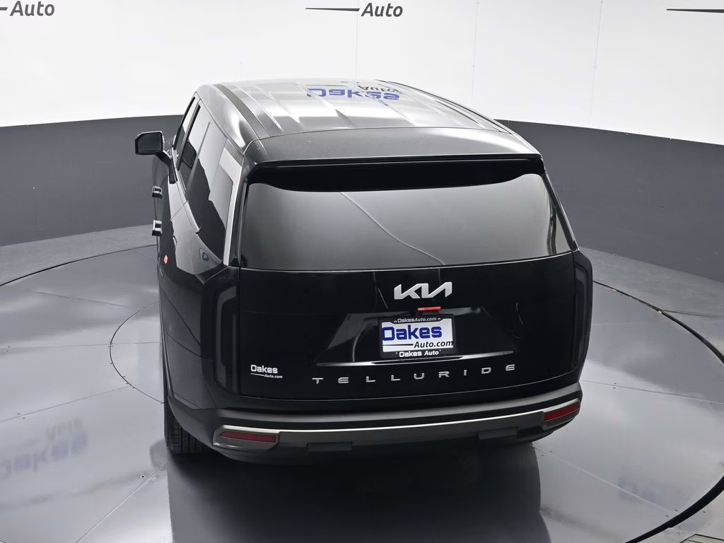 2027 Ebony Black Kia Telluride LX FWD SUV