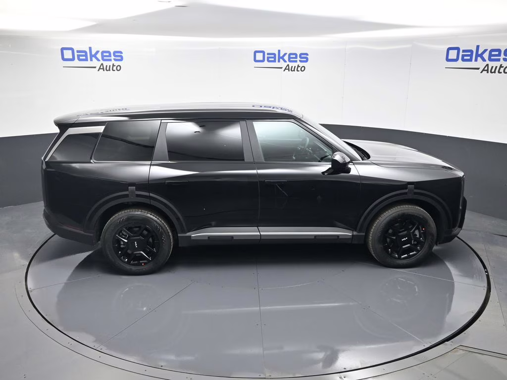 2027 Ebony Black Kia Telluride LX FWD SUV