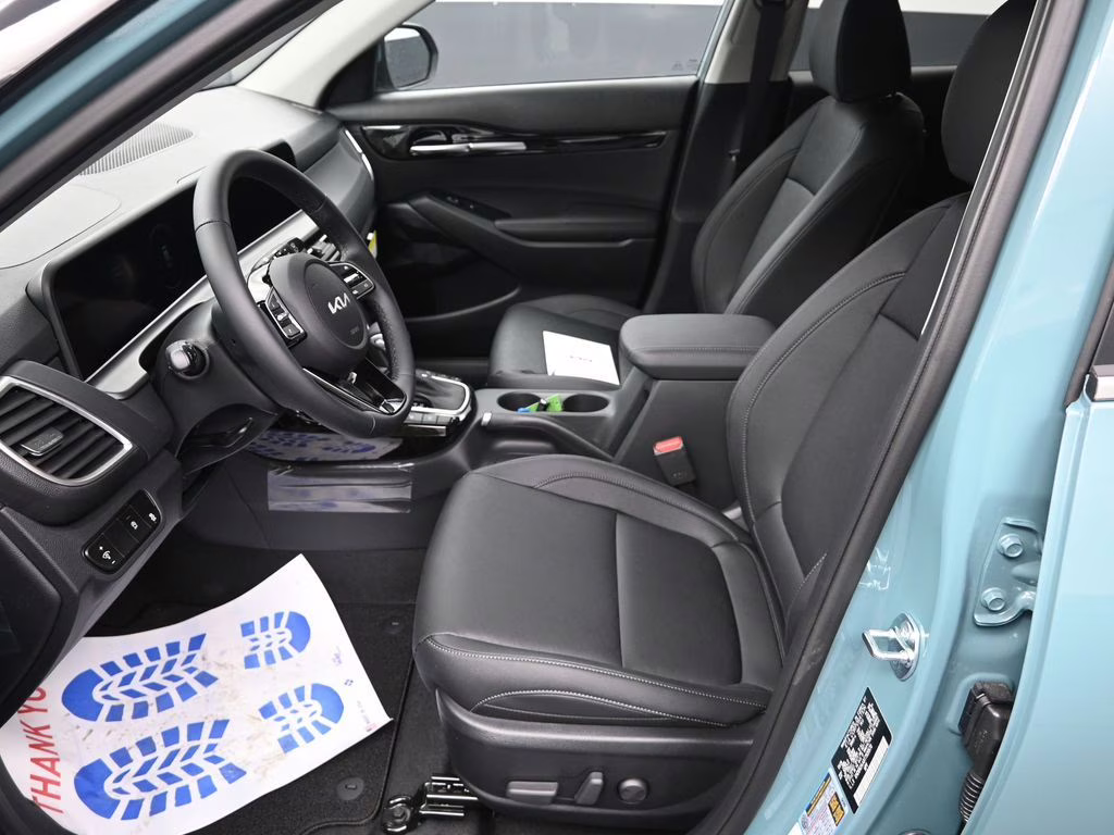 2026 Pluton Blue Kia Seltos EX FWD SUV