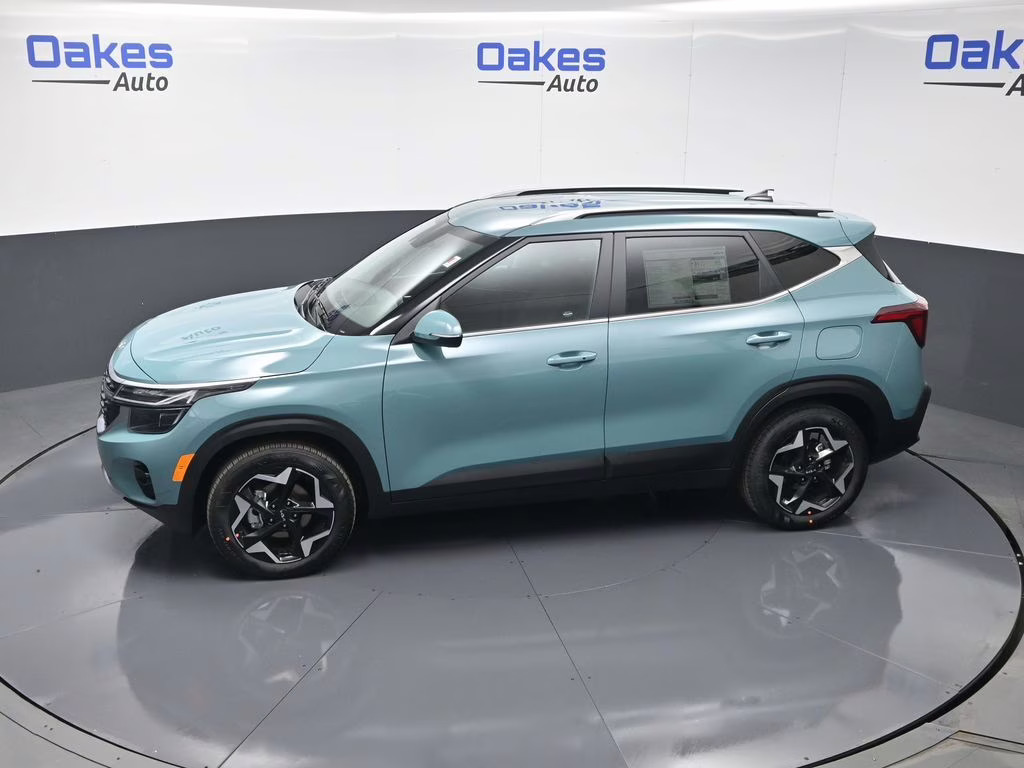 2026 Pluton Blue Kia Seltos EX FWD SUV