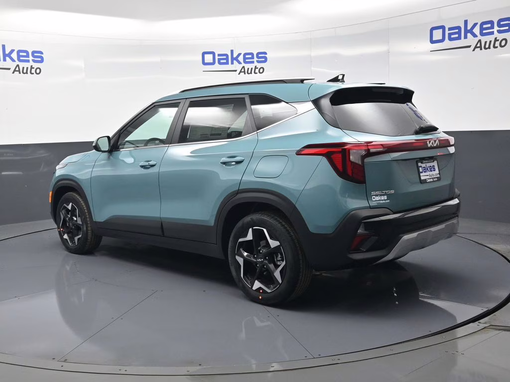 2026 Pluton Blue Kia Seltos EX FWD SUV