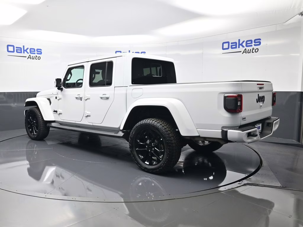 2023 Bright White Clearcoat Jeep Gladiator High Altitude 4X4 Truck