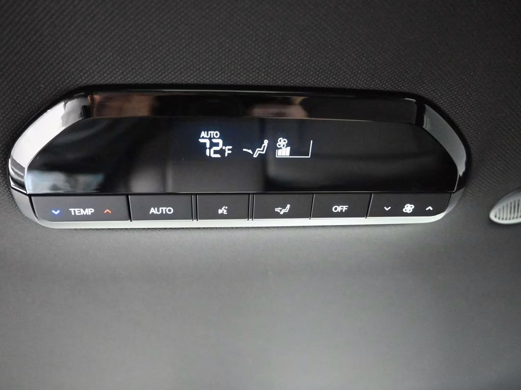 2027 Ebony Black Kia Telluride LX FWD SUV