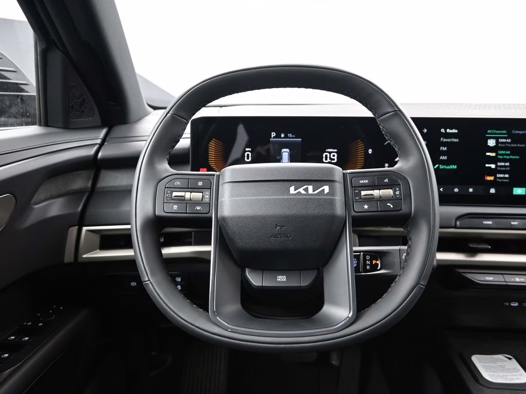 2027 Ebony Black Kia Telluride LX FWD SUV