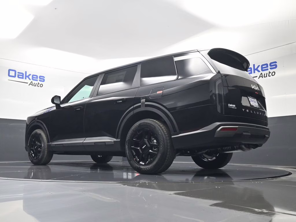 2027 Ebony Black Kia Telluride LX FWD SUV