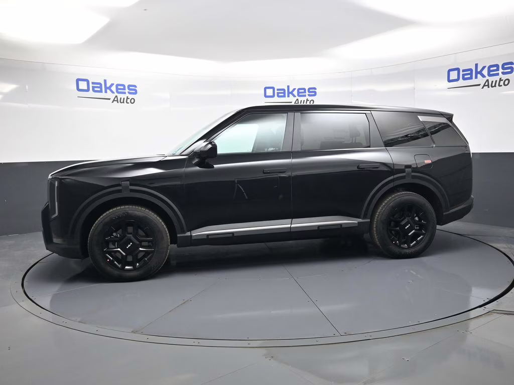2027 Ebony Black Kia Telluride LX FWD SUV