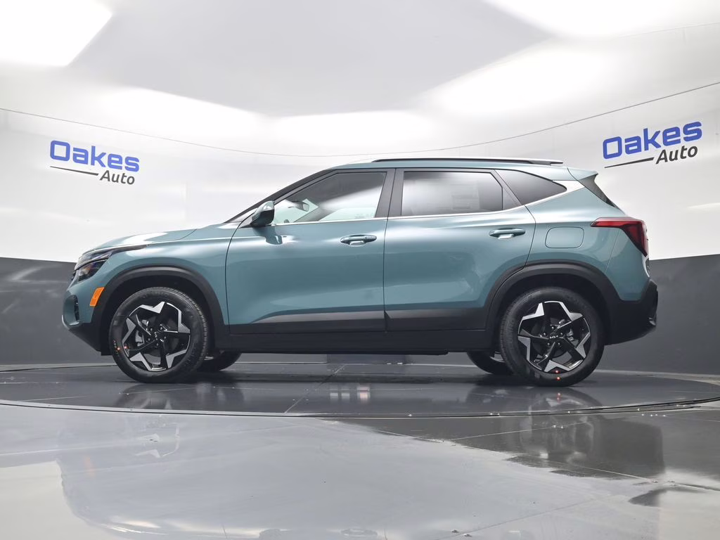 2026 Pluton Blue Kia Seltos EX FWD SUV