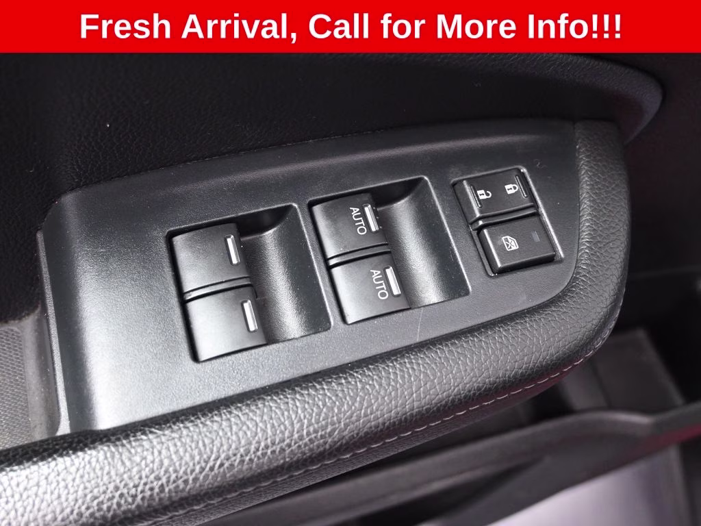 2023 Lunar Silver Metallic Honda Passport EX-L AWD SUV