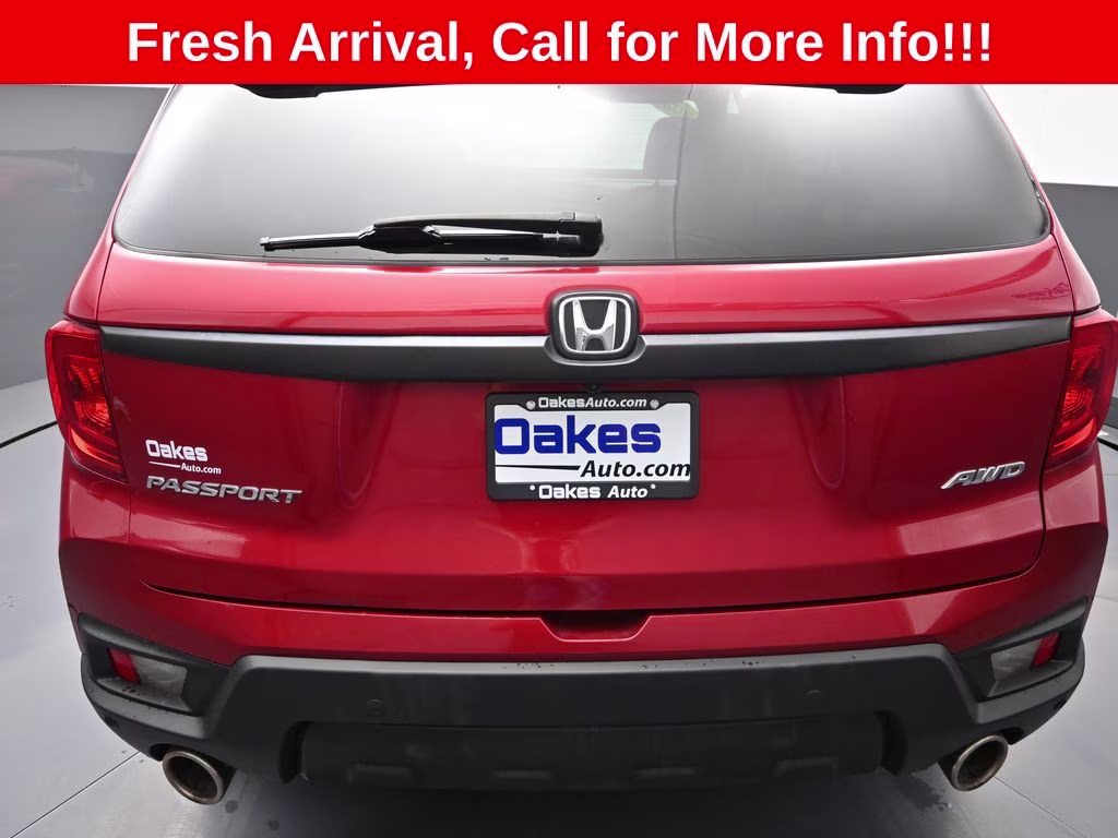 2023 Lunar Silver Metallic Honda Passport EX-L AWD SUV