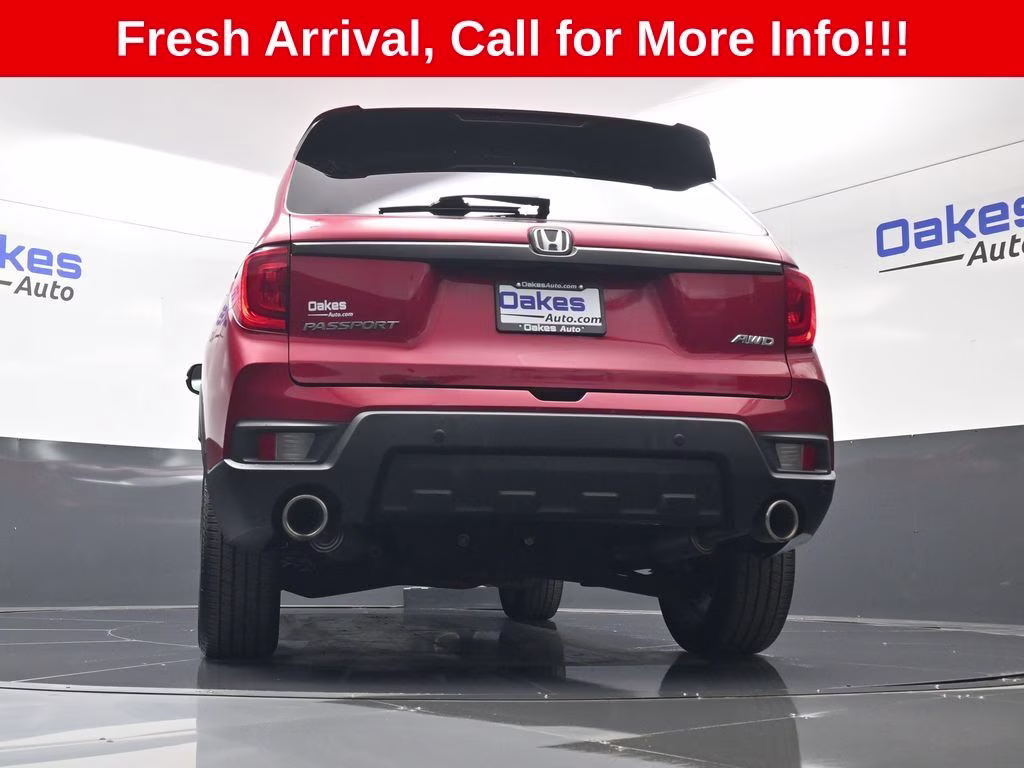 2023 Lunar Silver Metallic Honda Passport EX-L AWD SUV