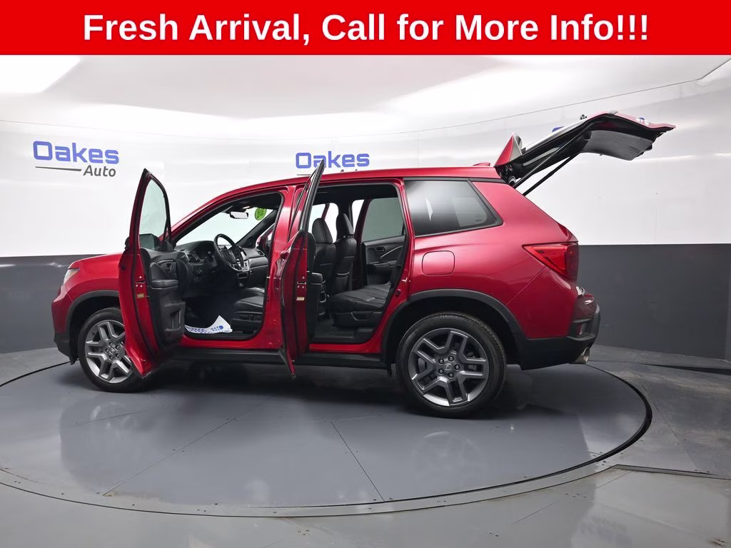 2023 Lunar Silver Metallic Honda Passport EX-L AWD SUV