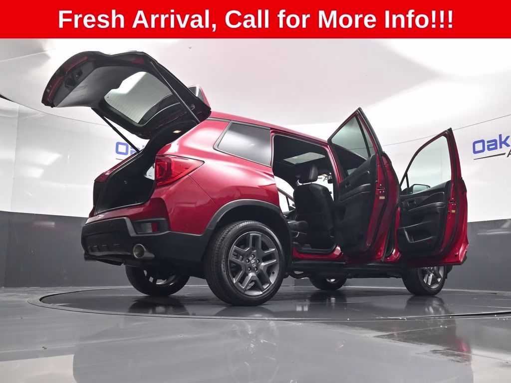 2023 Lunar Silver Metallic Honda Passport EX-L AWD SUV