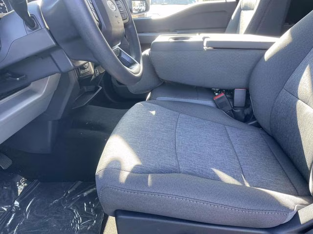 2026 Gray Metallic Ford Super Duty F-350 SRW XL 4X4 Truck