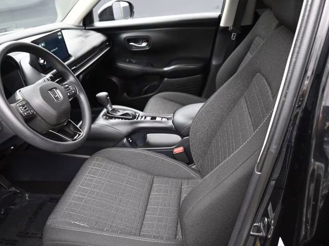 2026 Crystal Black Pearl Honda HR-V LX FWD SUV