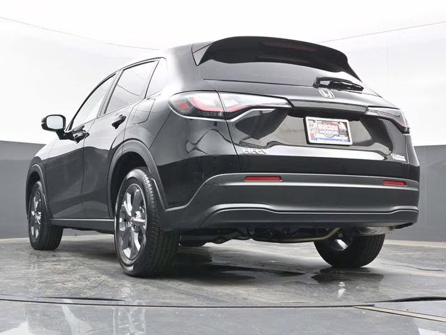 2026 Crystal Black Pearl Honda HR-V LX FWD SUV