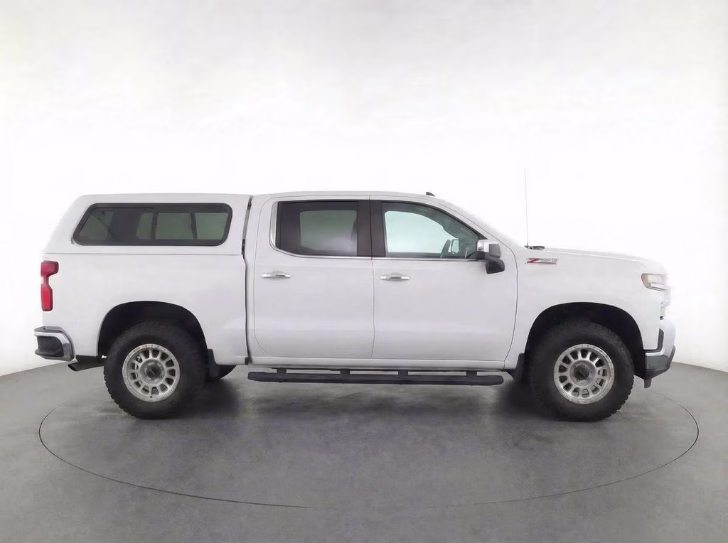 2019 Summit White Chevrolet Silverado 1500 LTZ 4X4 Truck