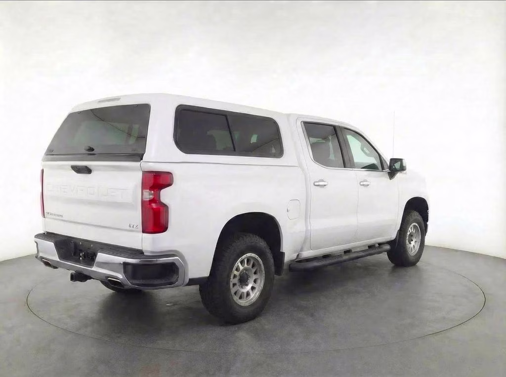 2019 Summit White Chevrolet Silverado 1500 LTZ 4X4 Truck