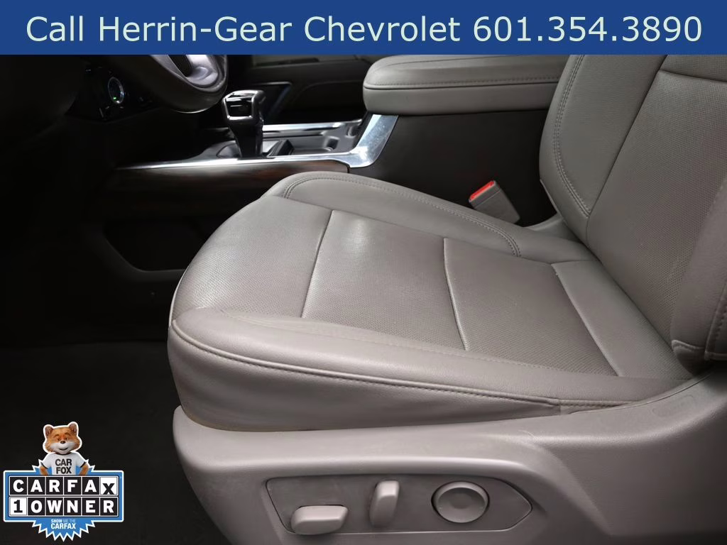 2023 Onyx Black GMC Sierra 1500 SLT 4X4 Truck